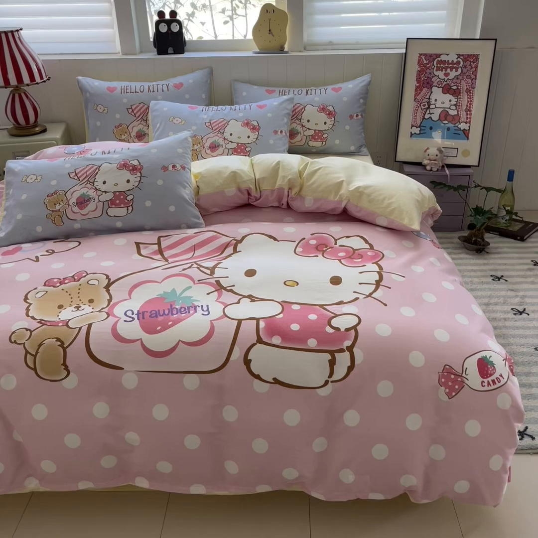 91家纺网 家纺一手货源 找家纺 金爱家 2025新款三丽鸥纯棉数码印花系列四件套 大阪-糖果kt