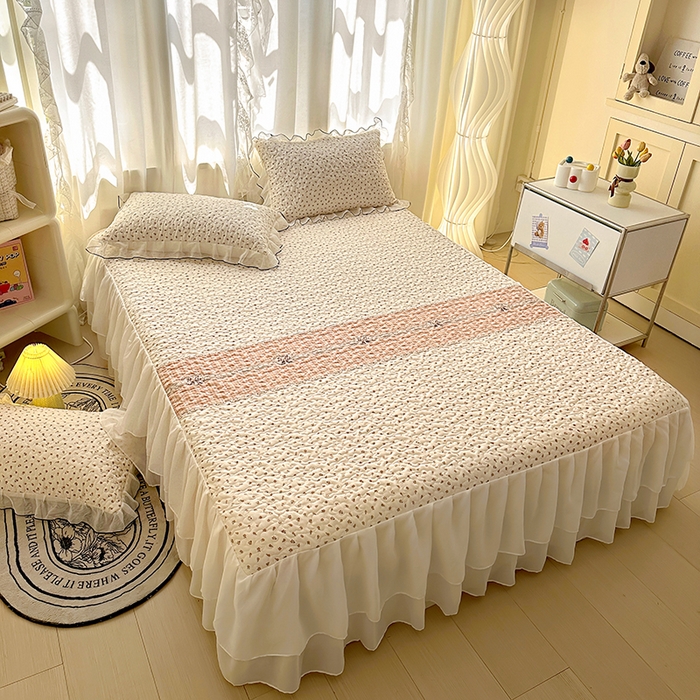 91家纺网 家纺一手货源 找家纺 易辰美 2025新款亲肤舒适印花夹棉公主风床裙 艾薇尔-桔