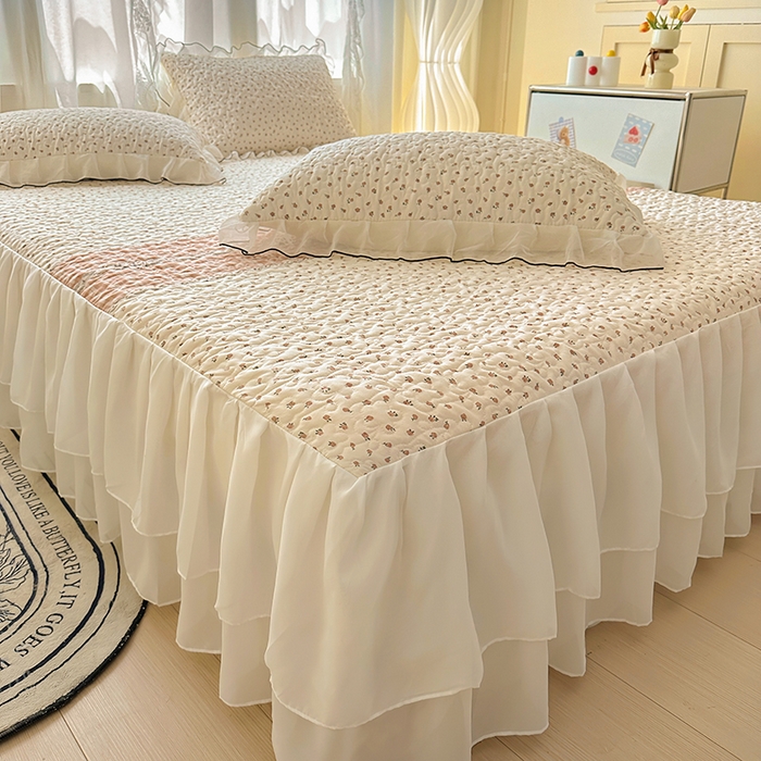 91家纺网 家纺一手货源 找家纺 易辰美 2025新款亲肤舒适印花夹棉公主风床裙 艾薇尔-桔