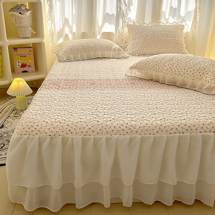 91家纺网 家纺一手货源 找家纺 易辰美 2025新款亲肤舒适印花夹棉公主风床裙 艾薇尔-桔