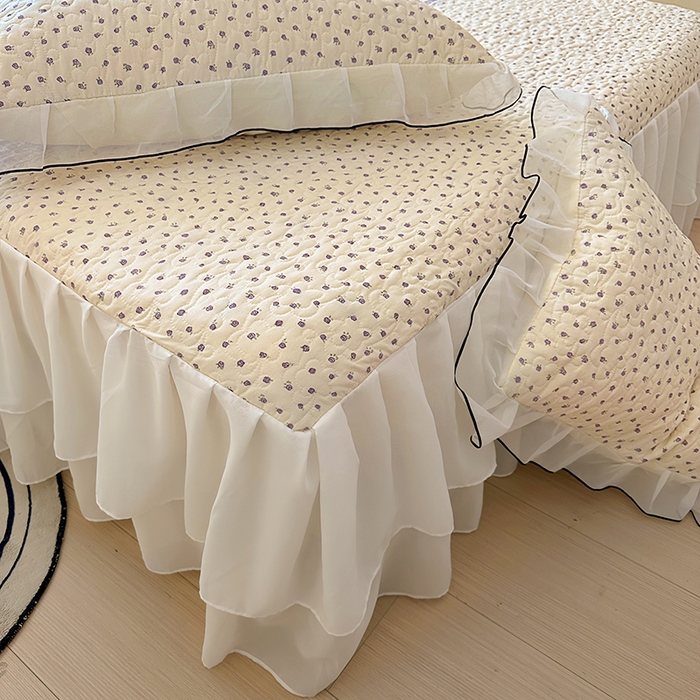 91家纺网 家纺一手货源 找家纺 易辰美 2025新款亲肤舒适印花夹棉公主风床裙 艾薇尔-紫