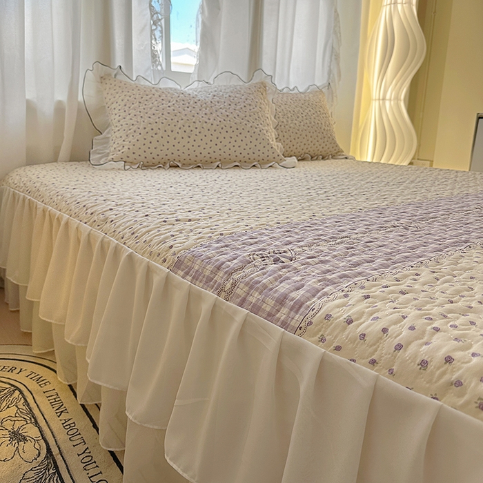 91家纺网 家纺一手货源 找家纺 易辰美 2025新款亲肤舒适印花夹棉公主风床裙 艾薇尔-紫