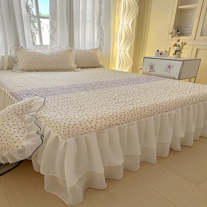 91家纺网 家纺一手货源 找家纺 易辰美 2025新款亲肤舒适印花夹棉公主风床裙 艾薇尔-紫