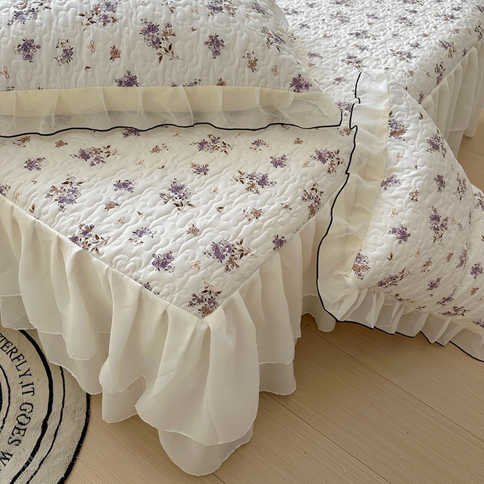 91家纺网 家纺一手货源 找家纺 易辰美 2025新款亲肤舒适印花夹棉公主风床裙 花倾心-粉