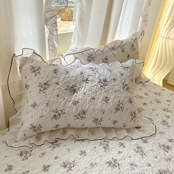 91家纺网 家纺一手货源 找家纺 易辰美 2025新款亲肤舒适印花夹棉公主风床裙 花倾心-粉