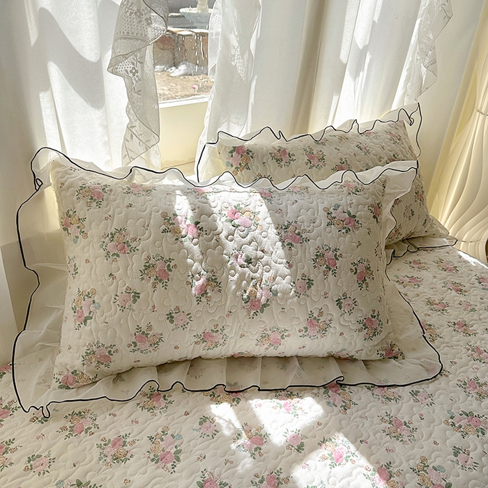 91家纺网 家纺一手货源 找家纺 易辰美 2025新款亲肤舒适印花夹棉公主风床裙 蔻依娜-粉