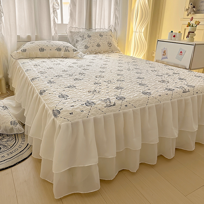 91家纺网 家纺一手货源 找家纺 易辰美 2025新款亲肤舒适印花夹棉公主风床裙 榴夏-灰