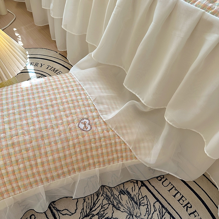 91家纺网 家纺一手货源 找家纺 易辰美 2025新款亲肤舒适印花夹棉公主风床裙 甜心-粉