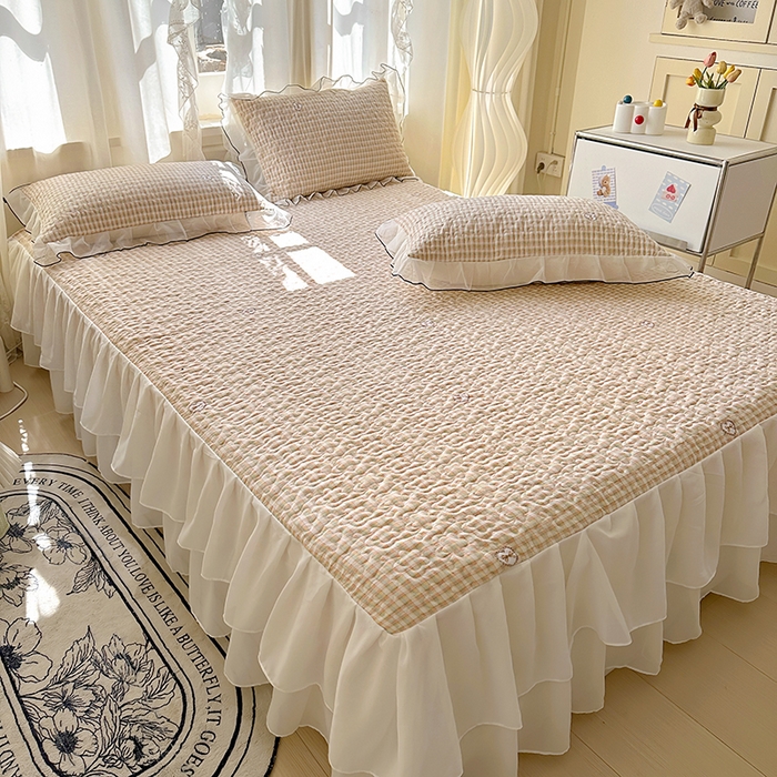 91家纺网 家纺一手货源 找家纺 易辰美 2025新款亲肤舒适印花夹棉公主风床裙 甜心-粉