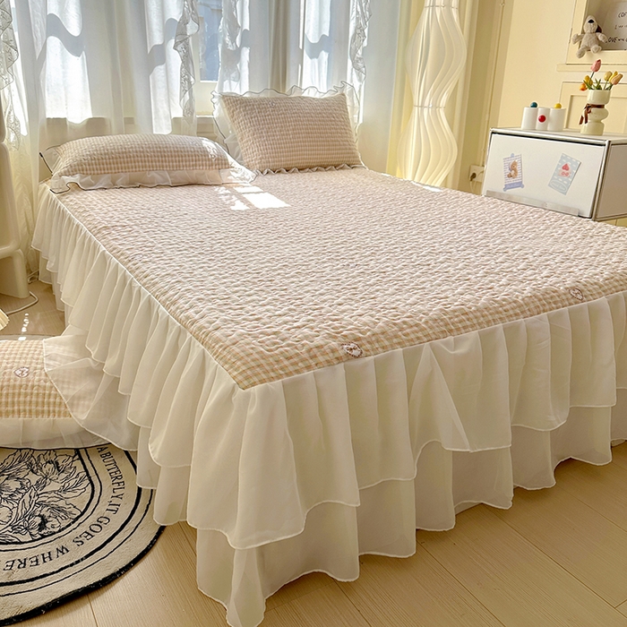 91家纺网 家纺一手货源 找家纺 易辰美 2025新款亲肤舒适印花夹棉公主风床裙 甜心-粉