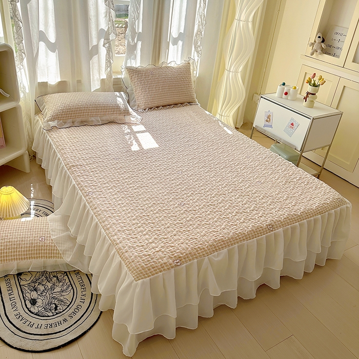 91家纺网 家纺一手货源 找家纺 易辰美 2025新款亲肤舒适印花夹棉公主风床裙 甜心-粉