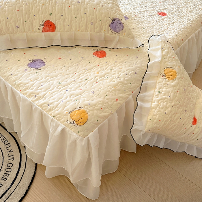 91家纺网 家纺一手货源 找家纺 易辰美 2025新款亲肤舒适印花夹棉公主风床裙 一只甜