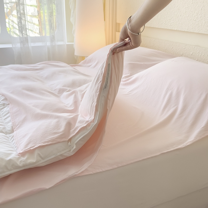 91家纺网 家纺一手货源 找家纺 老K2025年纯色酒店隔脏睡袋单人床双人床酒店睡袋 樱花粉