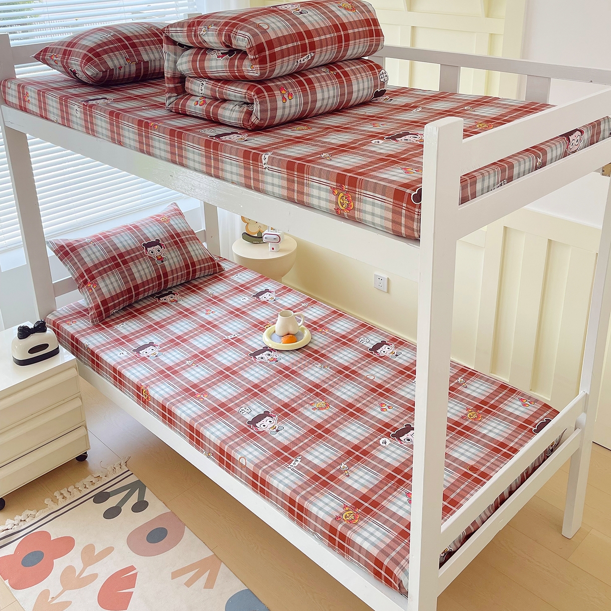 91家纺网 家纺一手货源 找家纺 金鑫汇家纺 2025新款全棉学生宿舍单品床笠系列 花丛兔