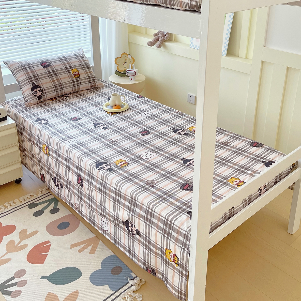 91家纺网 家纺一手货源 找家纺 金鑫汇家纺 2025新款全棉学生宿舍单品床单系列 传奇哪吒-红