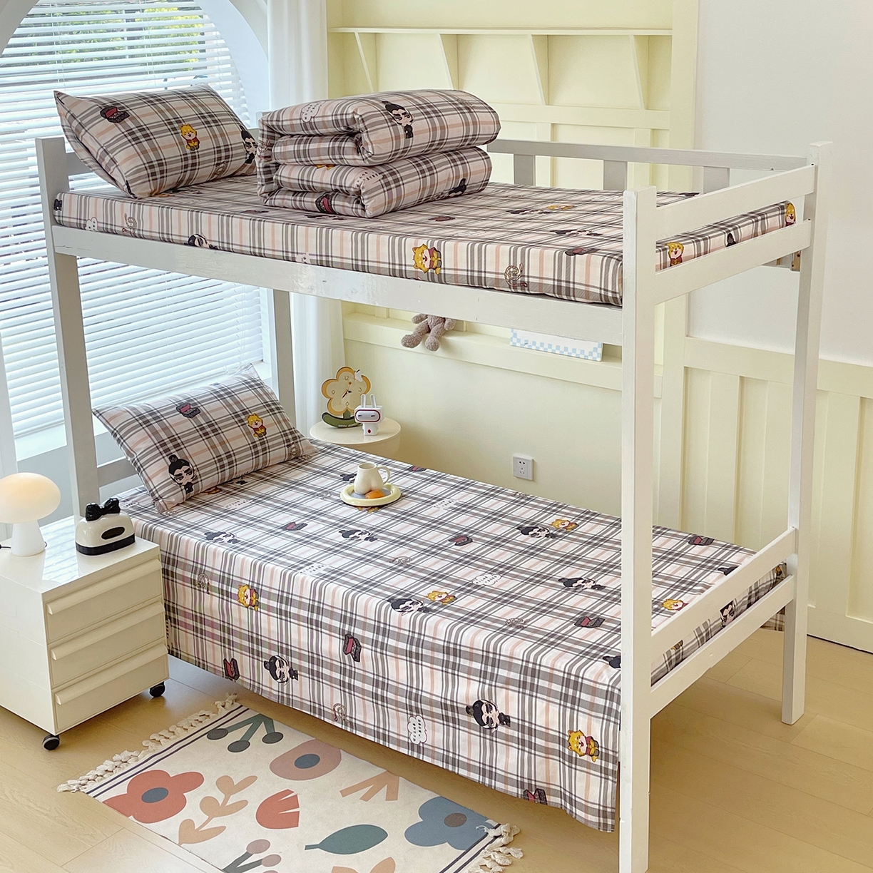 91家纺网 家纺一手货源 找家纺 金鑫汇家纺 2025新款全棉学生宿舍单品床单系列 传奇哪吒-红