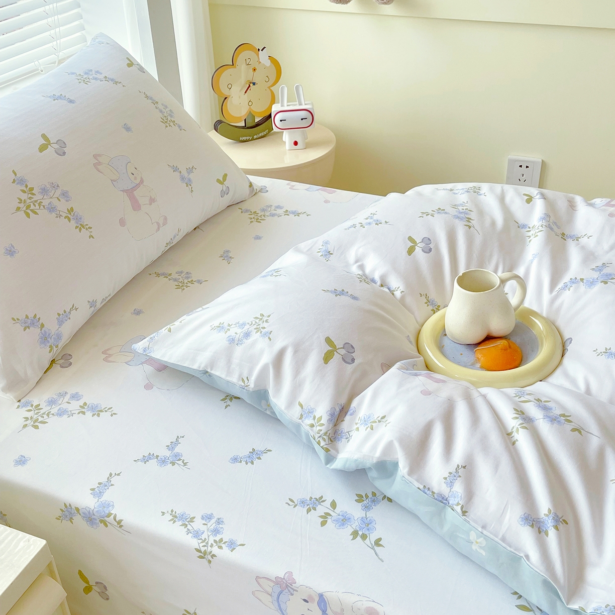 91家纺网 家纺一手货源 找家纺 金鑫汇家纺 2025新款全棉学生宿舍三件套四件套系列 简格-卡其