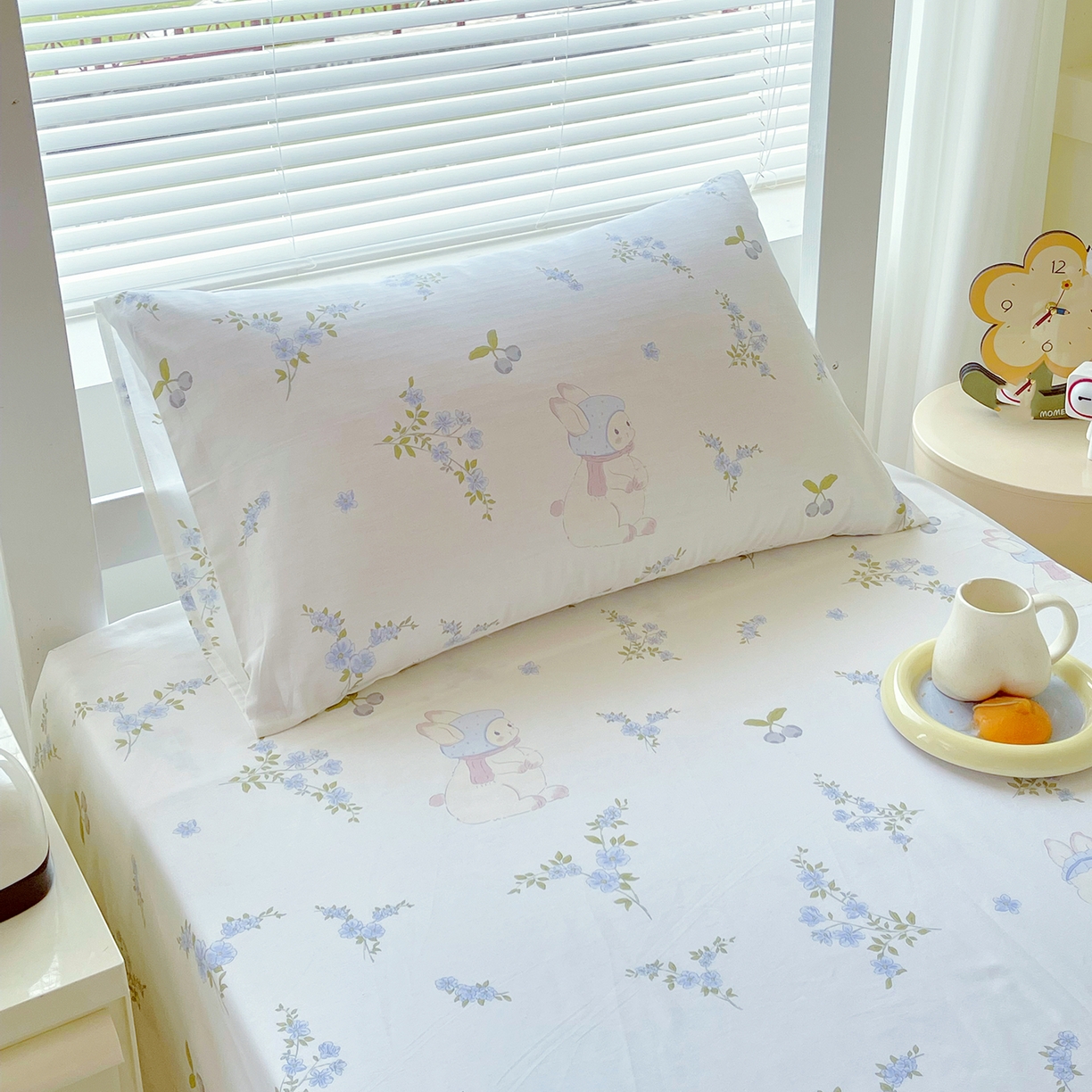 91家纺网 家纺一手货源 找家纺 金鑫汇家纺 2025新款全棉学生宿舍三件套四件套系列 简格-卡其