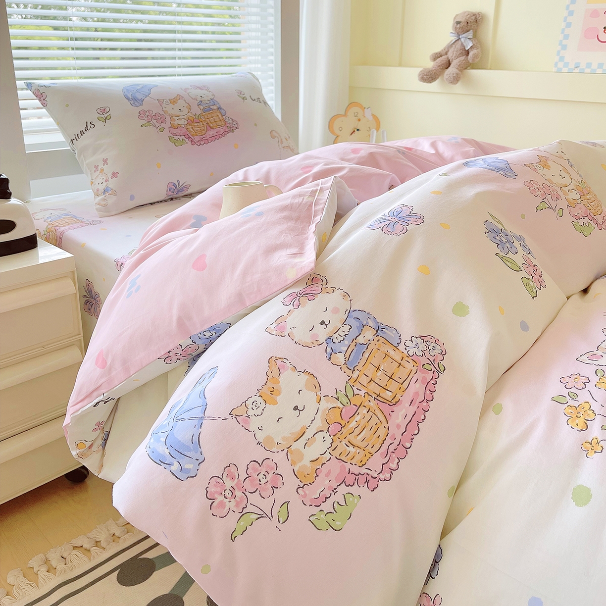 91家纺网 家纺一手货源 找家纺 金鑫汇家纺 2025新款全棉学生宿舍三件套四件套系列 奶油粉