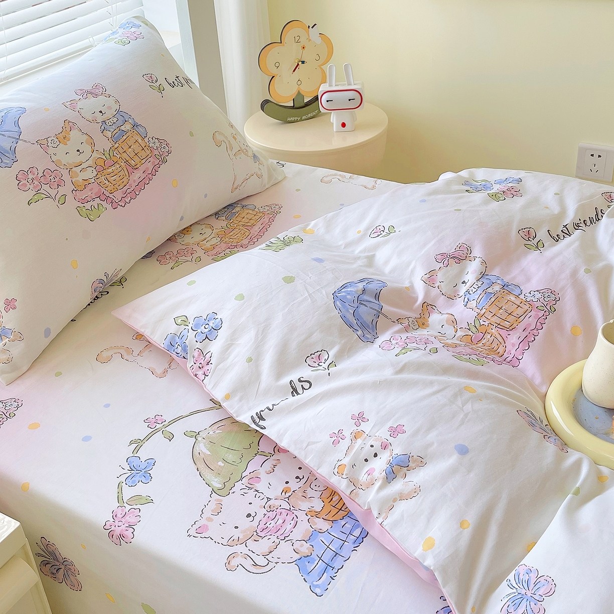 91家纺网 家纺一手货源 找家纺 金鑫汇家纺 2025新款全棉学生宿舍三件套四件套系列 奶油粉