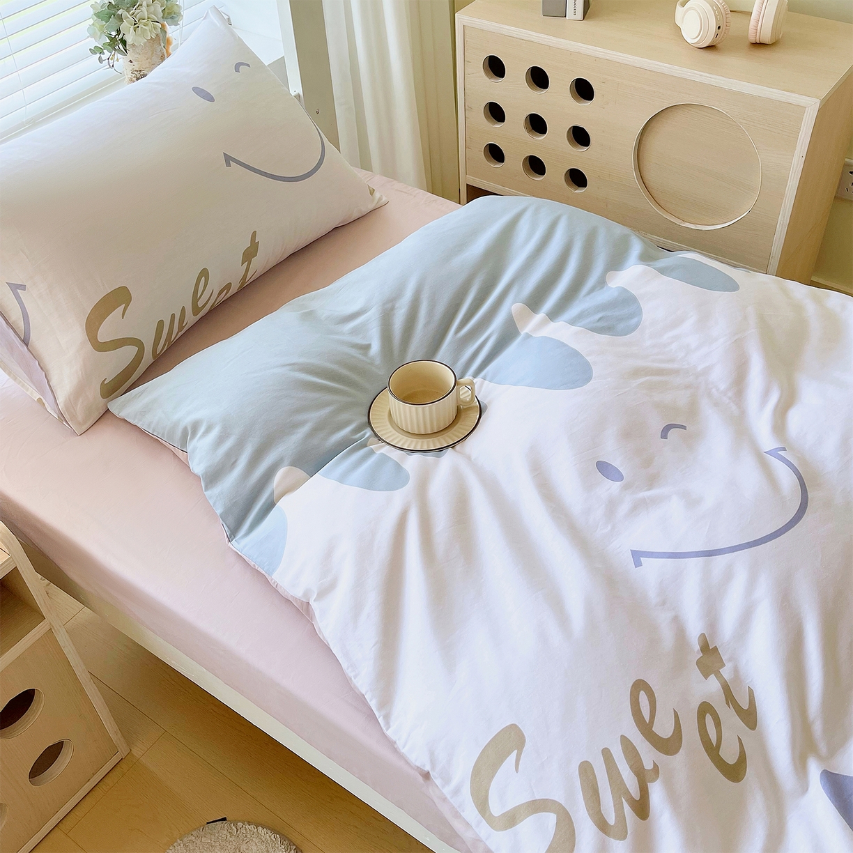 91家纺网 家纺一手货源 找家纺 金鑫汇家纺 2025新款全棉学生宿舍三件套四件套系列 谦逊敖丙