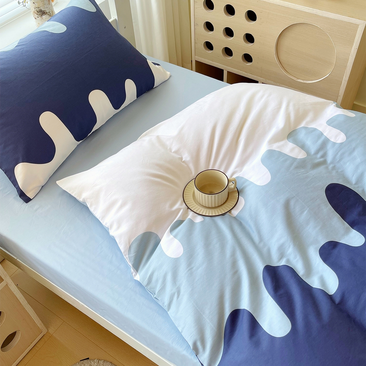 91家纺网 家纺一手货源 找家纺 金鑫汇家纺 2025新款全棉学生宿舍三件套四件套系列 无畏申公豹-咖