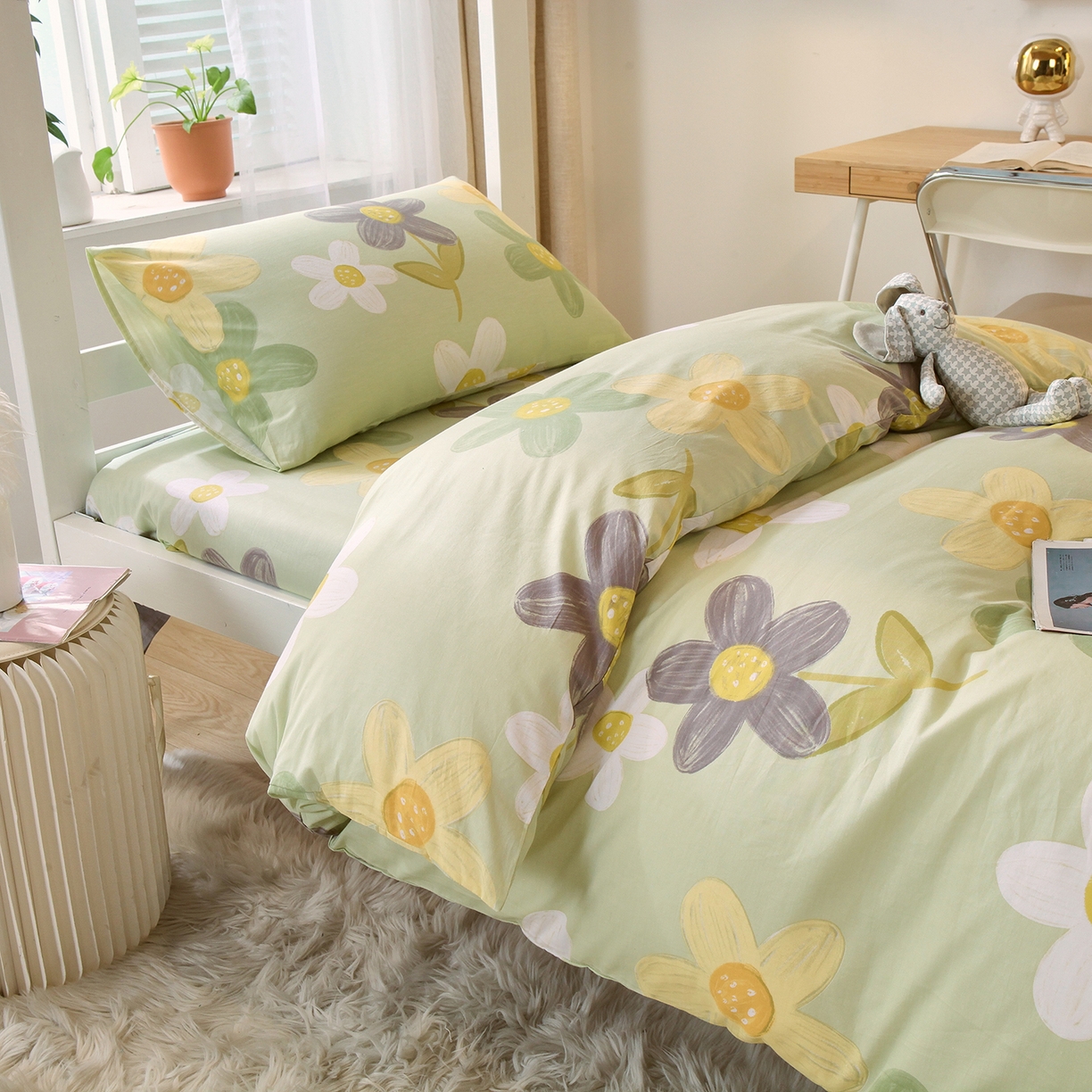 91家纺网 家纺一手货源 找家纺 金鑫汇家纺 2025新款全棉学生宿舍三件套四件套系列 五彩缤纷