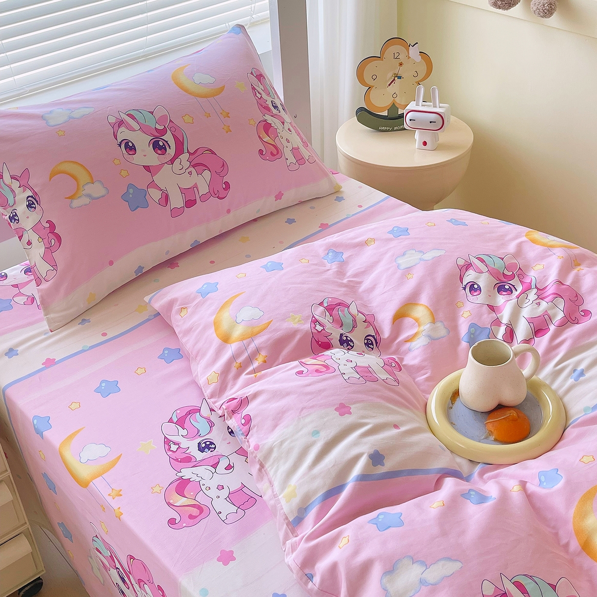 91家纺网 家纺一手货源 找家纺 金鑫汇家纺 2025新款全棉学生宿舍三件套四件套系列 小马莉尔