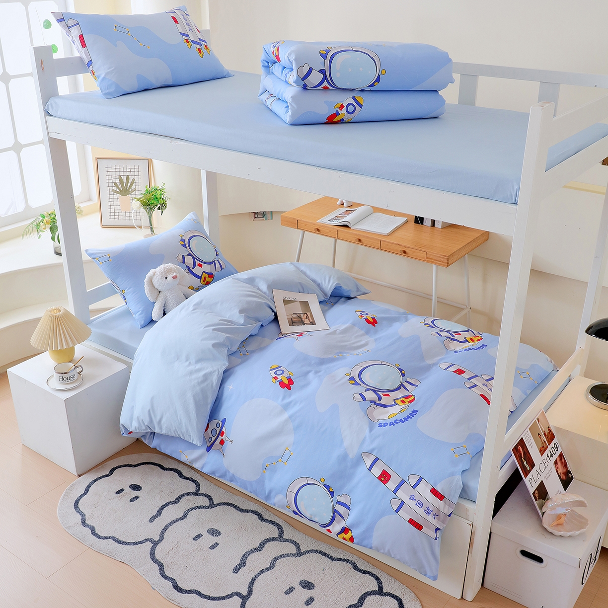 91家纺网 家纺一手货源 找家纺 金鑫汇家纺 2025新款全棉学生宿舍三件套四件套系列 熊熊精灵