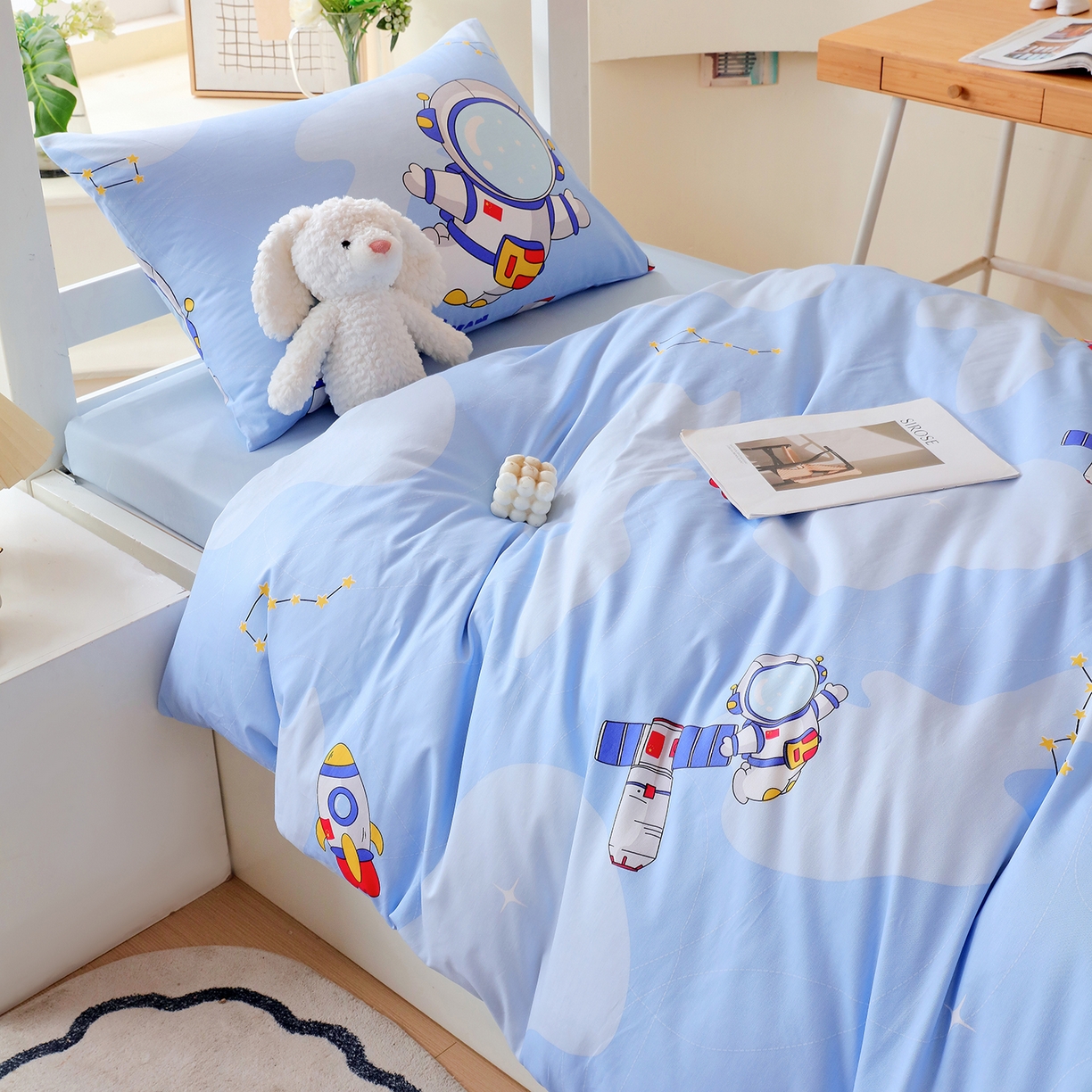 91家纺网 家纺一手货源 找家纺 金鑫汇家纺 2025新款全棉学生宿舍三件套四件套系列 熊熊精灵