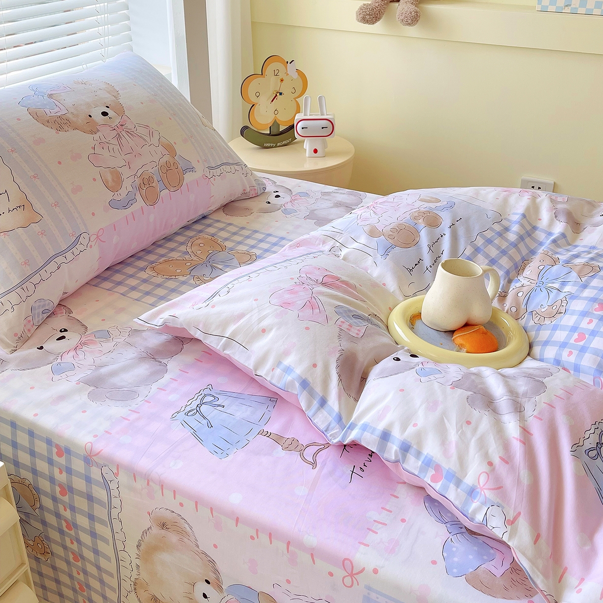 91家纺网 家纺一手货源 找家纺 金鑫汇家纺 2025新款全棉学生宿舍三件套四件套系列 熊熊精灵