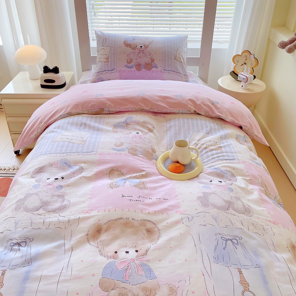 91家纺网 家纺一手货源 找家纺 金鑫汇家纺 2025新款全棉学生宿舍三件套四件套系列 熊熊精灵