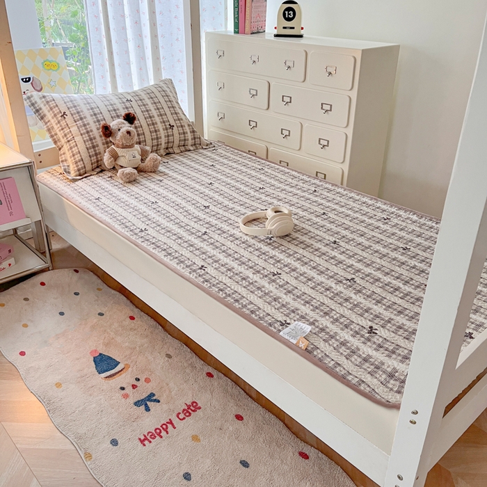 91家纺网 家纺一手货源 找家纺 暖居2025新款学生季三件套棉加绒床盖双面被套学生宿舍专用 巧克力