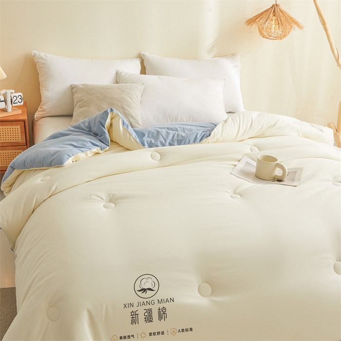 91家纺网 家纺一手货源 找家纺 爱屋及屋 2025新款撞色棉花被系列被子被芯 蓝灰拼白