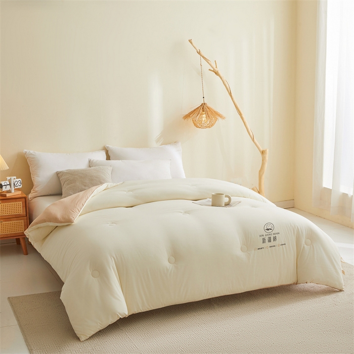 91家纺网 家纺一手货源 找家纺 爱屋及屋 2025新款撞色棉花被系列被子被芯 卡其拼白