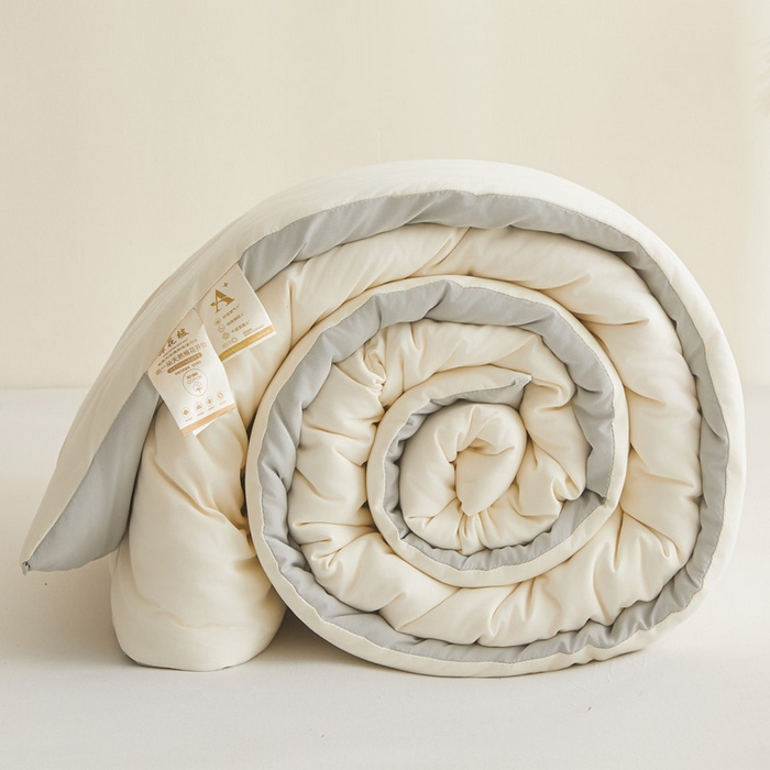 91家纺网 家纺一手货源 找家纺 爱屋及屋 2025新款撞色棉花被系列被子被芯 浅灰拼白