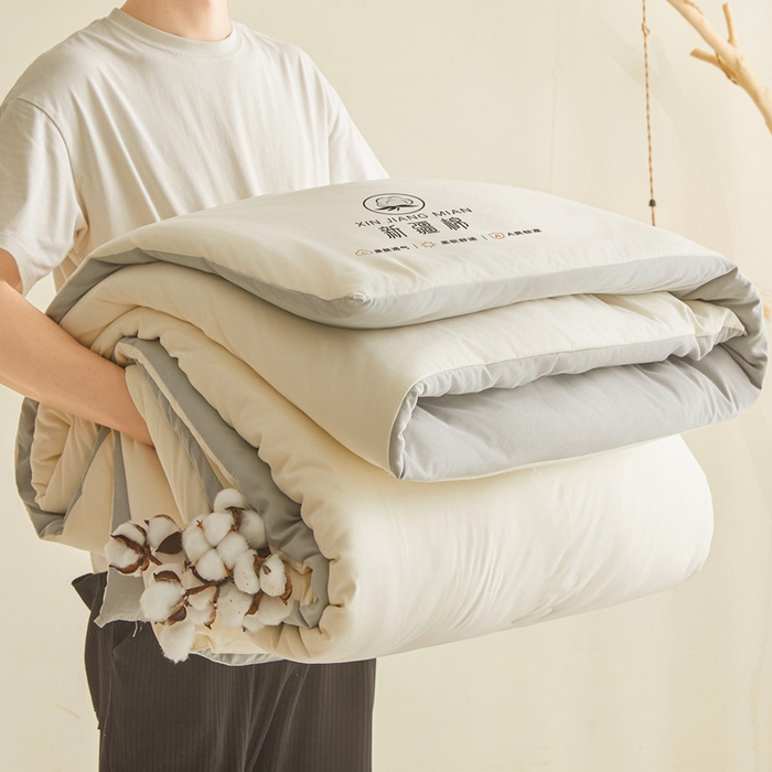 91家纺网 家纺一手货源 找家纺 爱屋及屋 2025新款撞色棉花被系列被子被芯 浅灰拼白