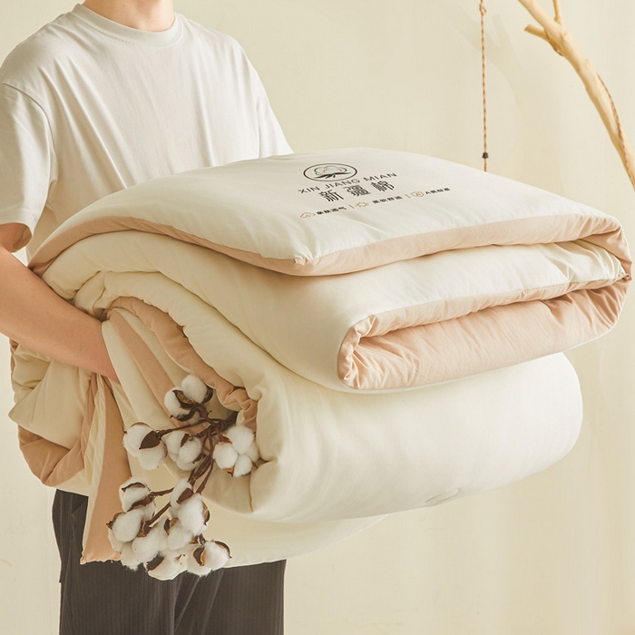 91家纺网 家纺一手货源 找家纺 爱屋及屋 2025新款撞色棉花被系列被子被芯 卡其拼白