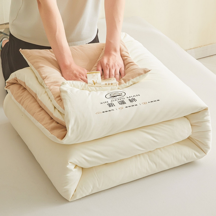 91家纺网 家纺一手货源 找家纺 爱屋及屋 2025新款撞色棉花被系列被子被芯 卡其拼白