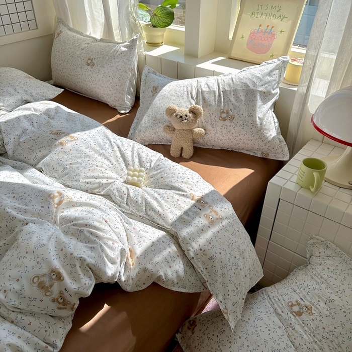 91家纺网 家纺一手货源 找家纺 宏源家纺 2025新款芦荟棉印花亲肤四件套 熊仔仔