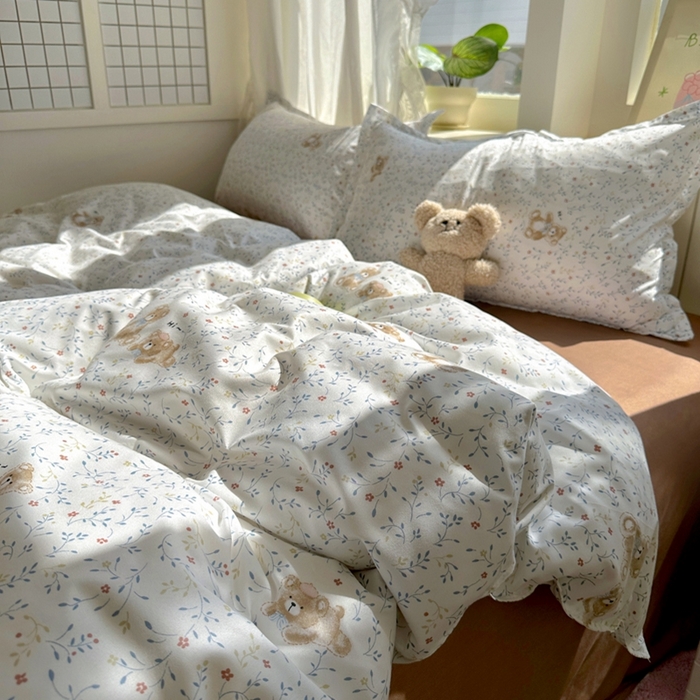 91家纺网 家纺一手货源 找家纺 宏源家纺 2025新款芦荟棉印花亲肤四件套 熊仔仔