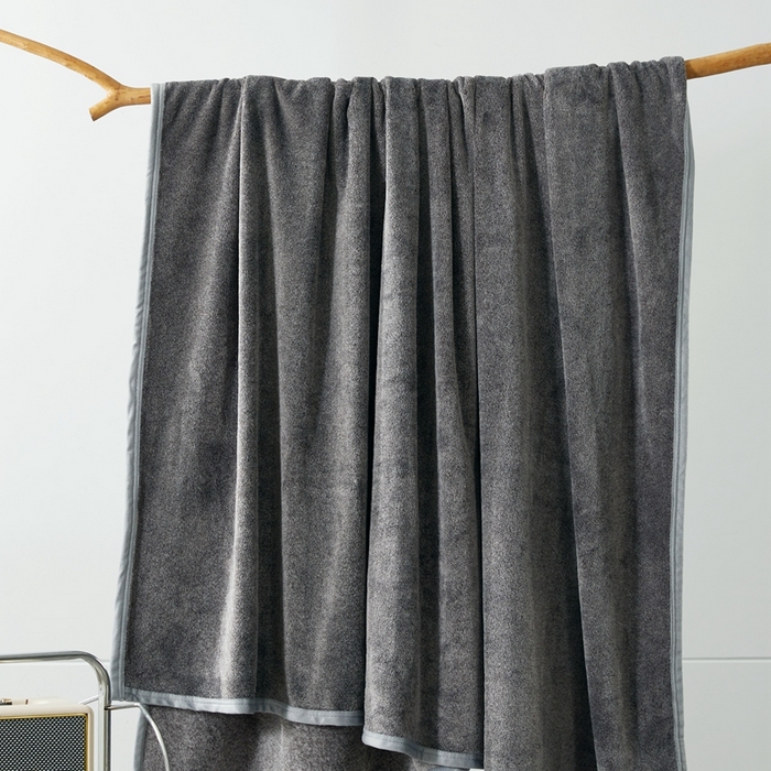 91家纺网 家纺一手货源 找家纺 馨米莱家纺 2025新款阳离子提花毯 深灰色