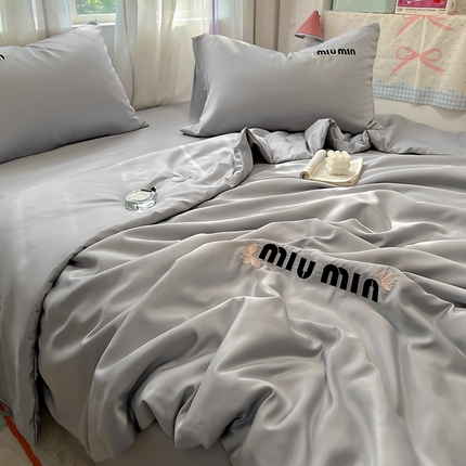 91家纺网 家纺一手货源 找家纺 （总）花伞家居 2025新款刺绣高级感水洗真丝夏被四件套含买家秀