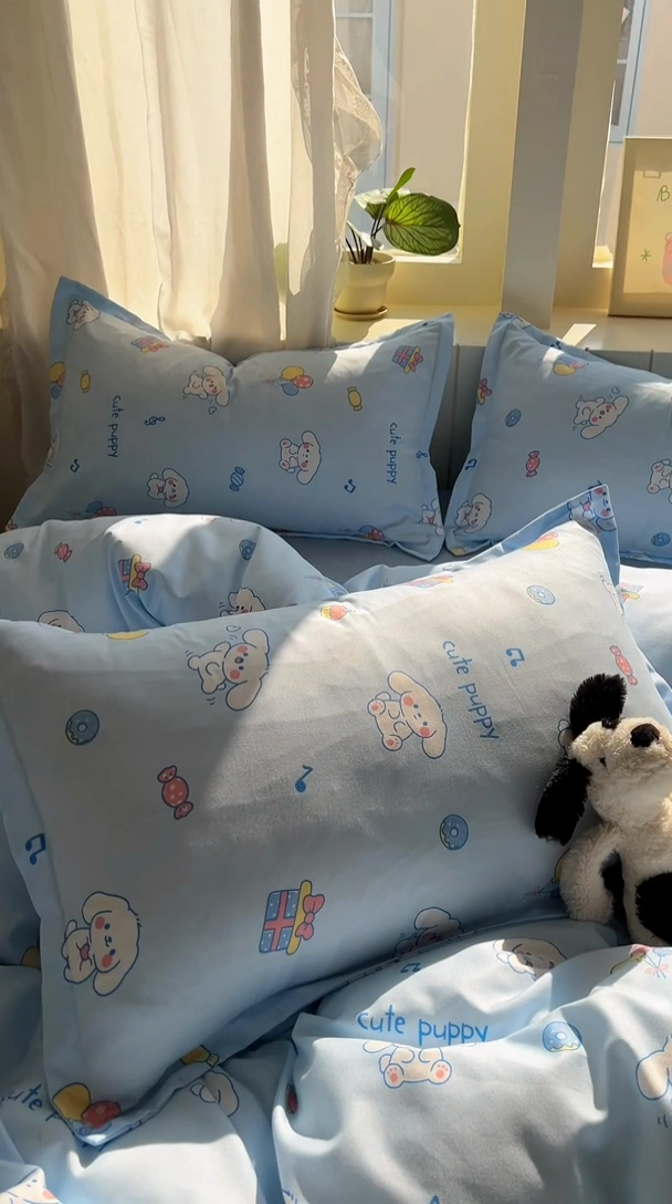 91家纺网 家纺一手货源 找家纺 宏源家纺 2025新款芦荟棉印花亲肤四件套 甜品派对-蓝