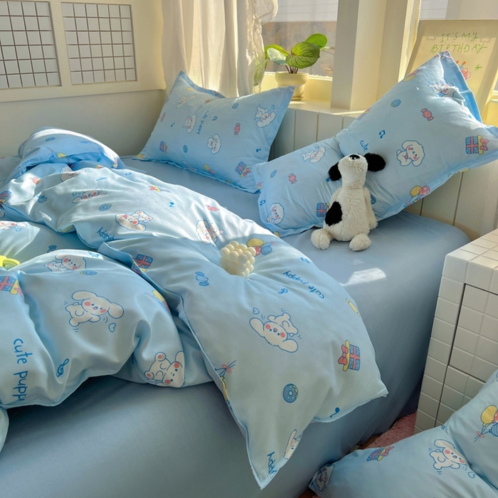 91家纺网 家纺一手货源 找家纺 宏源家纺 2025新款芦荟棉印花亲肤四件套 甜品派对-蓝