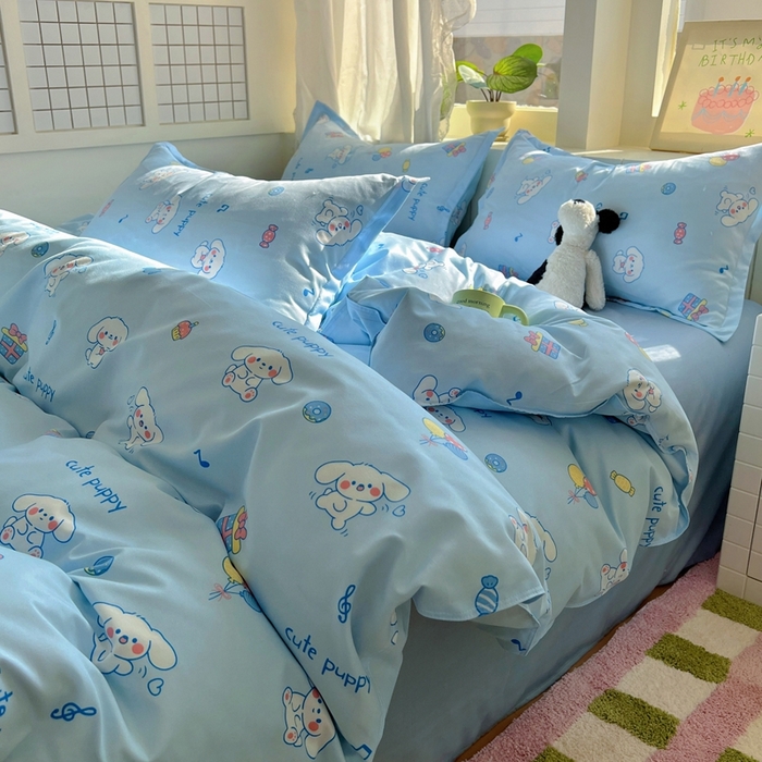 91家纺网 家纺一手货源 找家纺 宏源家纺 2025新款芦荟棉印花亲肤四件套 甜品派对-蓝