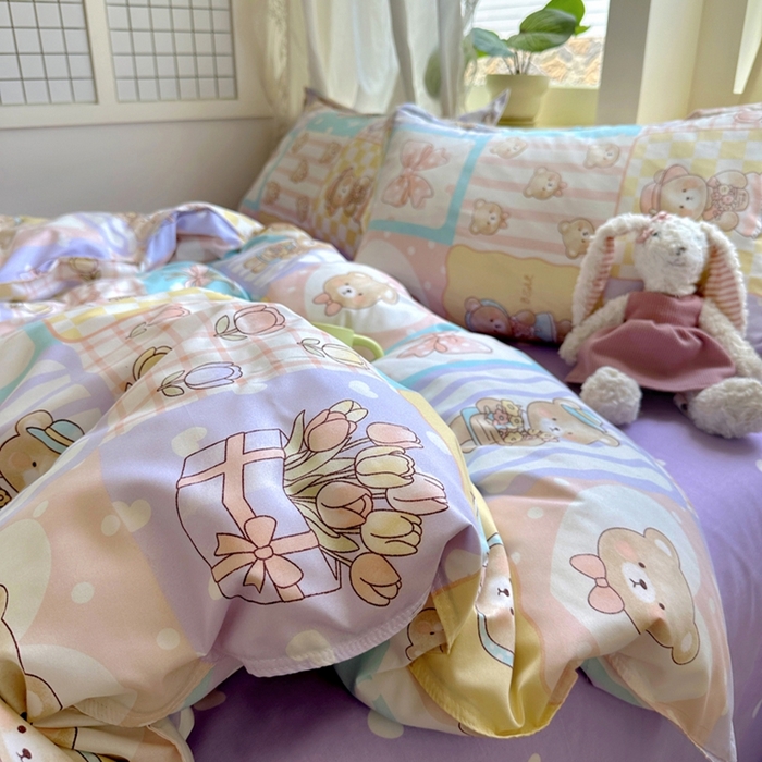 91家纺网 家纺一手货源 找家纺 宏源家纺 2025新款芦荟棉印花亲肤四件套 花园熊