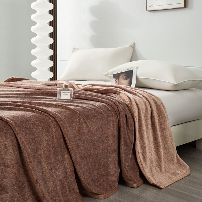 91家纺网 家纺一手货源 找家纺 馨米莱家纺 2025新款阳离子提花毯 咖色