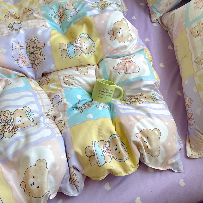 91家纺网 家纺一手货源 找家纺 宏源家纺 2025新款芦荟棉印花亲肤四件套 花园熊