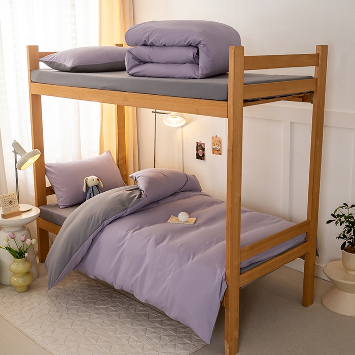 91家纺网 家纺一手货源 找家纺 芷凡家纺 2024新款水洗磨毛纯色双拼学生三件套四件套 烟紫+中灰